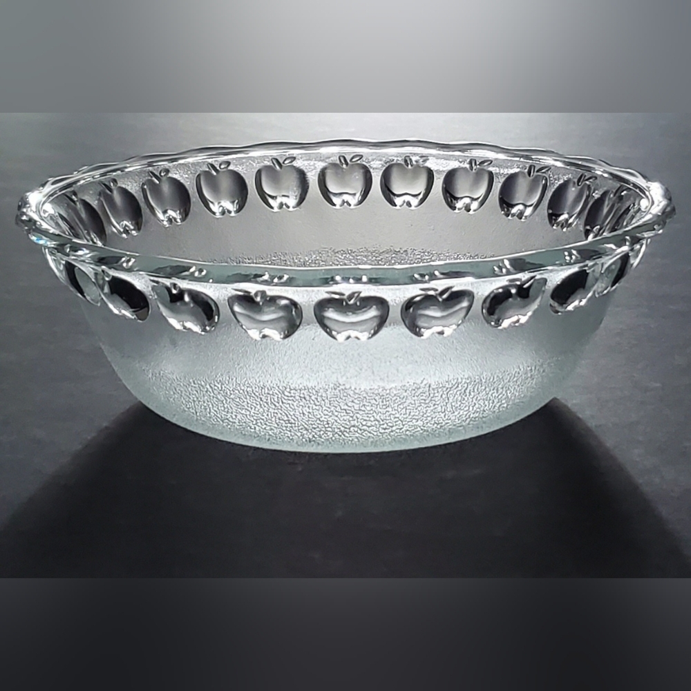 🍏Vntg 🍎 9" Apple Motif Serving Bowl 🍏